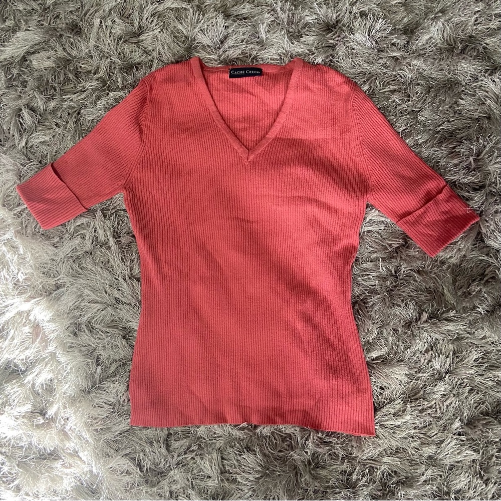 Cache Creek women salmon pink waffle knit short sleeves top. Size S. Used.,